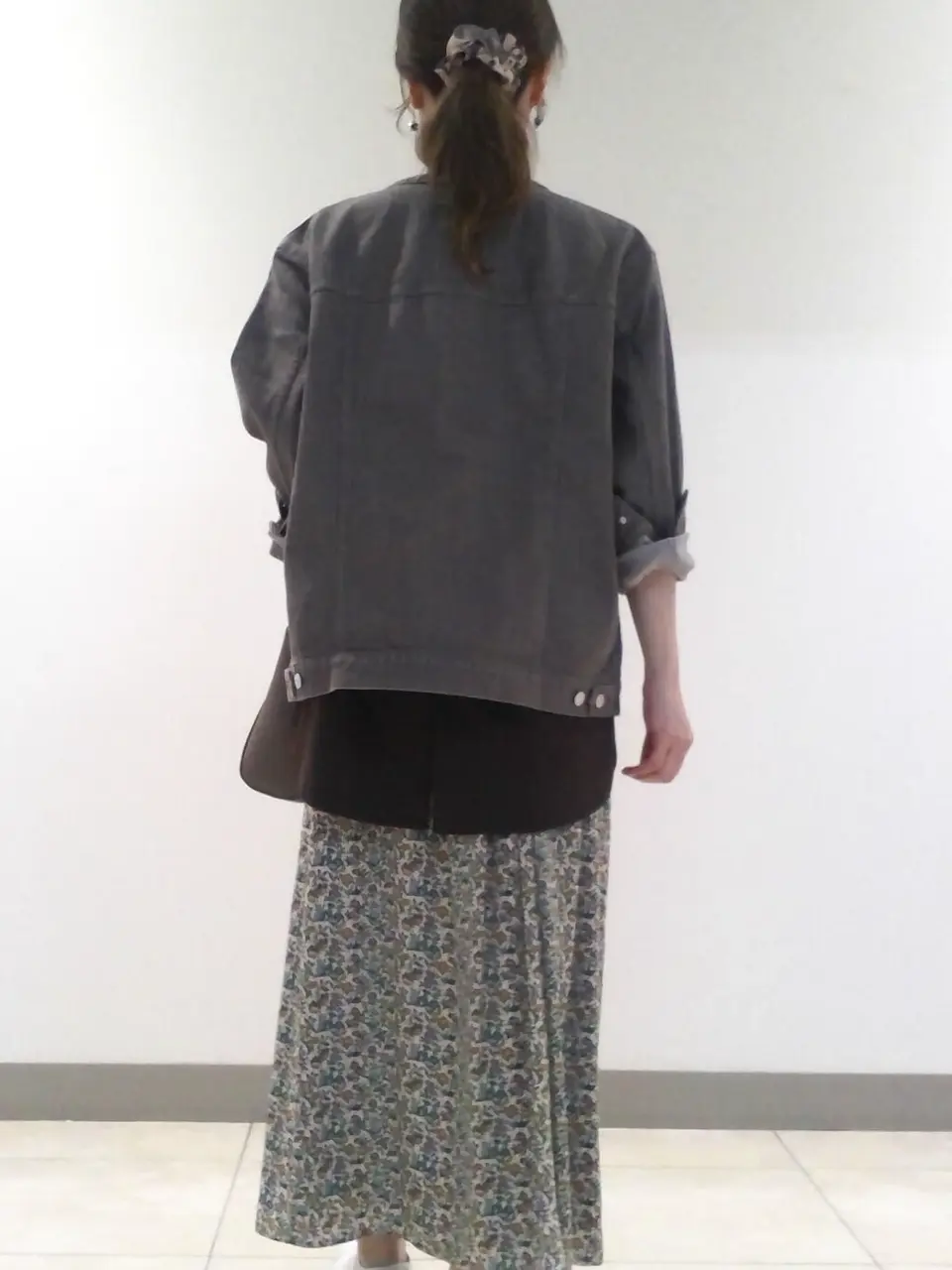 J.PRESS LADIES L スタッフ コーディネート画像