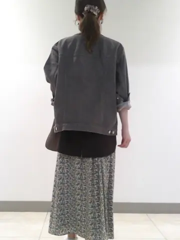 J.PRESS LADIES L スタッフ コーディネート画像