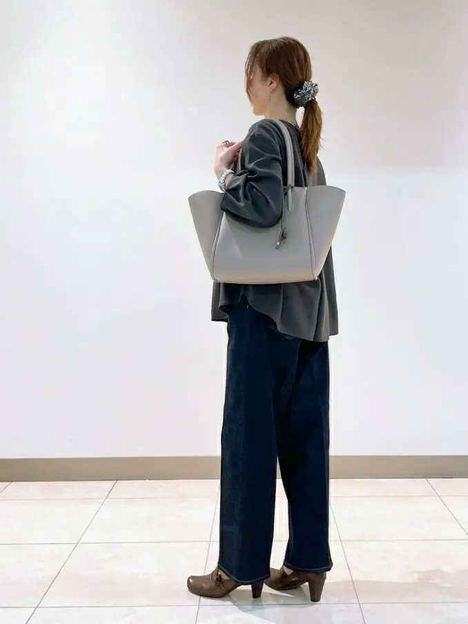 J.PRESS LADIES L スタッフ コーディネート画像