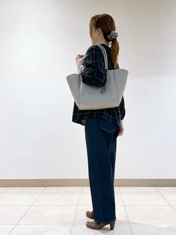 J.PRESS LADIES L スタッフ コーディネート画像