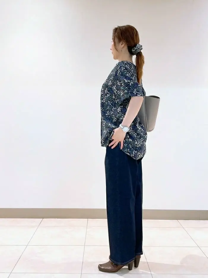 J.PRESS LADIES L スタッフ コーディネート画像