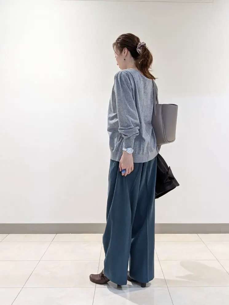 J.PRESS LADIES L スタッフ コーディネート画像