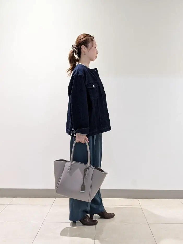 J.PRESS LADIES L スタッフ コーディネート画像