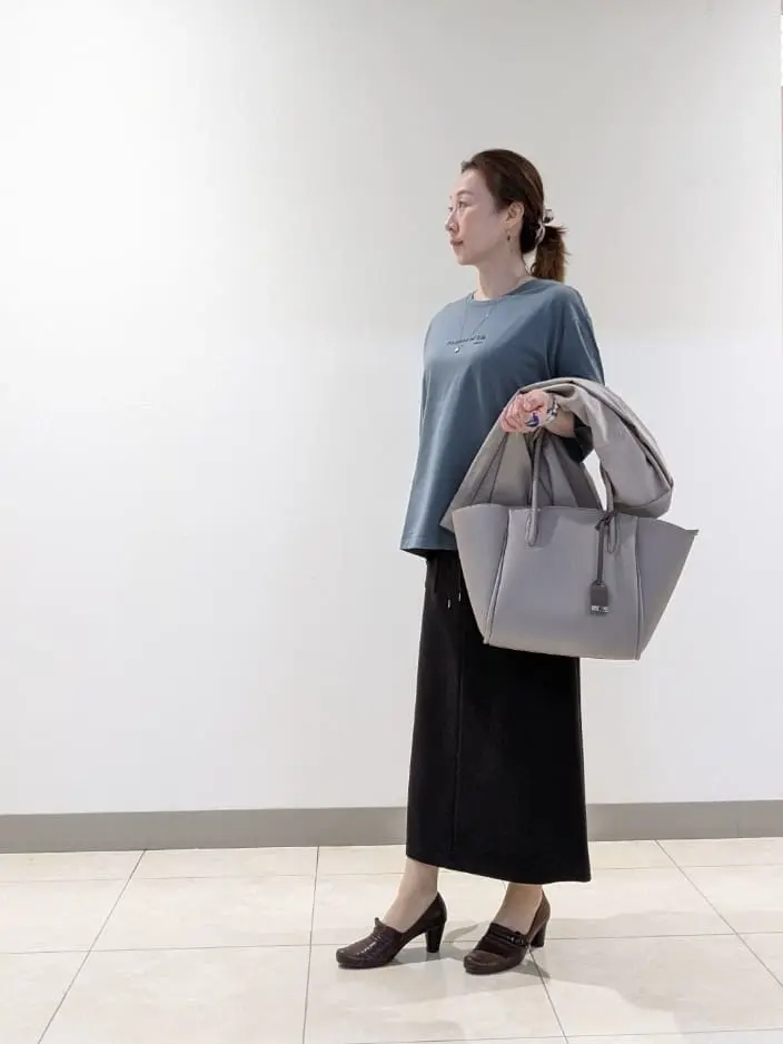 J.PRESS LADIES L スタッフ コーディネート画像