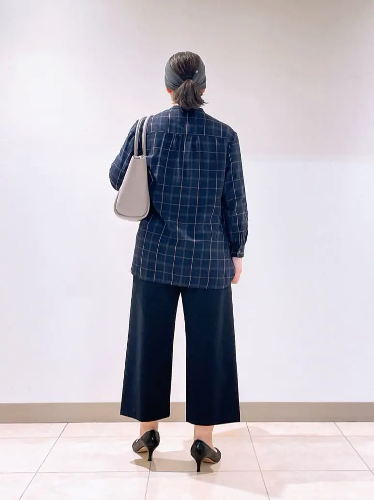 J.PRESS LADIES L スタッフ コーディネート画像