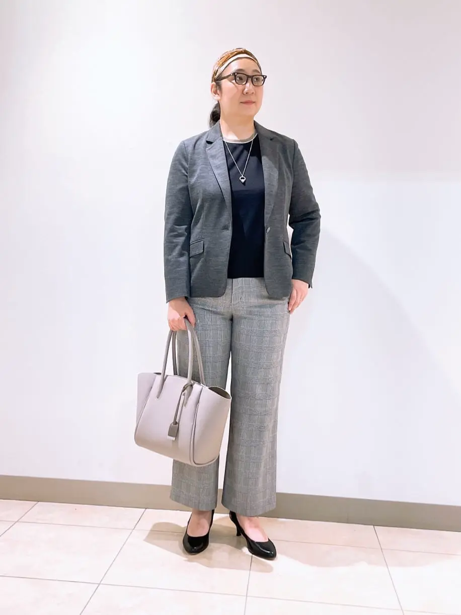 J.PRESS LADIES L スタッフ コーディネート画像