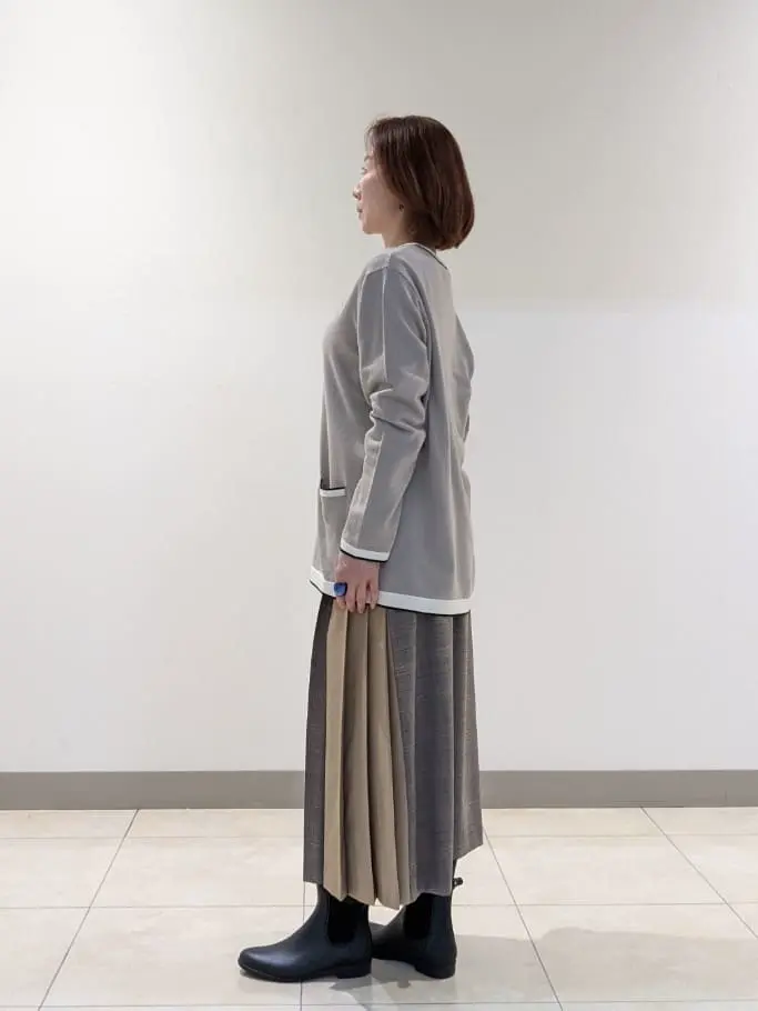 J.PRESS LADIES L スタッフ コーディネート画像