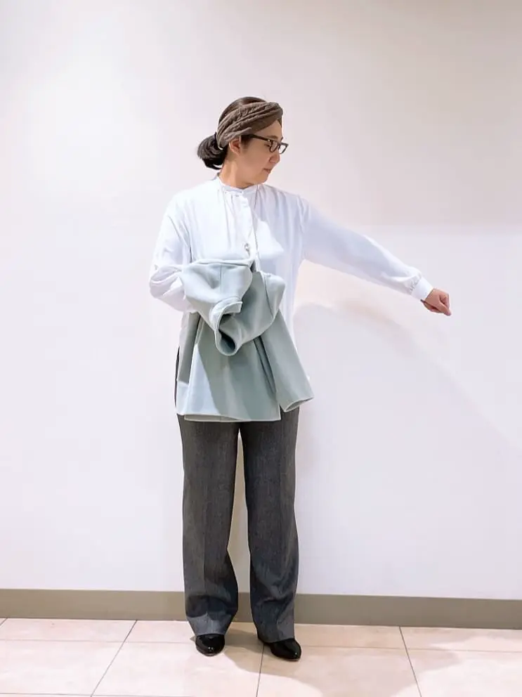 J.PRESS LADIES L スタッフ コーディネート画像