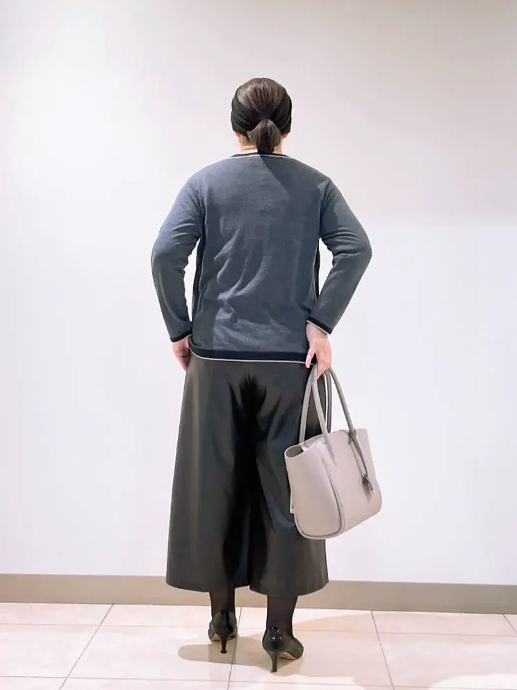 J.PRESS LADIES L スタッフ コーディネート画像