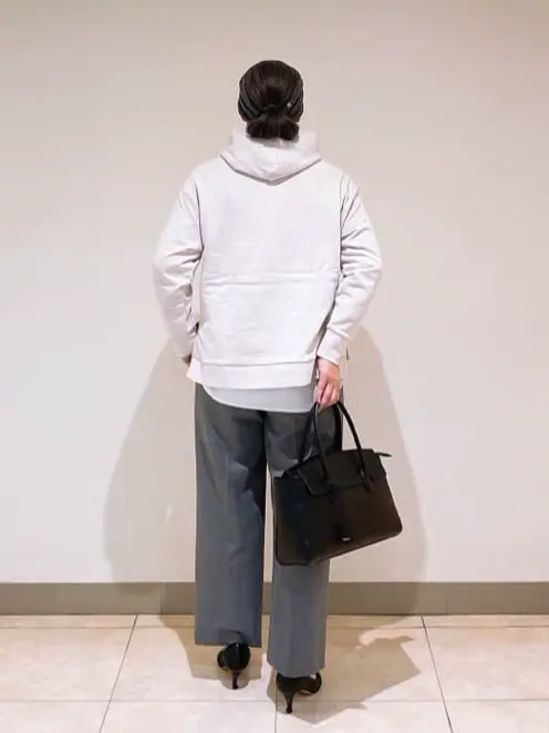 J.PRESS LADIES L スタッフ コーディネート画像