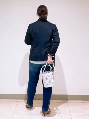 J.PRESS LADIES L スタッフ コーディネート画像