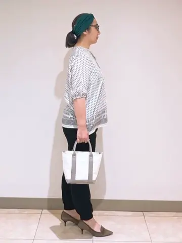 J.PRESS LADIES L スタッフ コーディネート画像