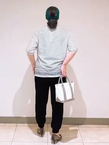 J.PRESS LADIES L スタッフ コーディネート画像