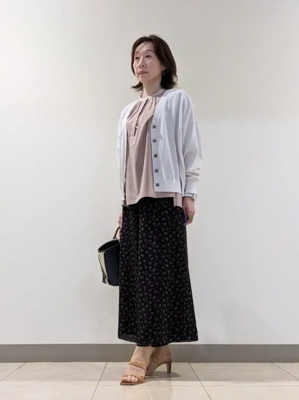 J.PRESS LADIES L スタッフ コーディネート画像