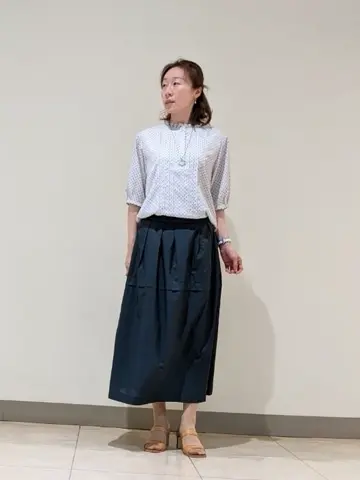 J.PRESS LADIES L スタッフ コーディネート画像