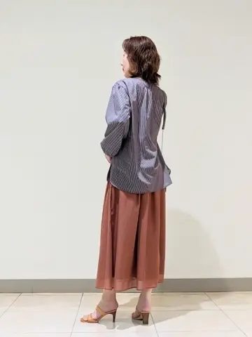 J.PRESS LADIES L スタッフ コーディネート画像