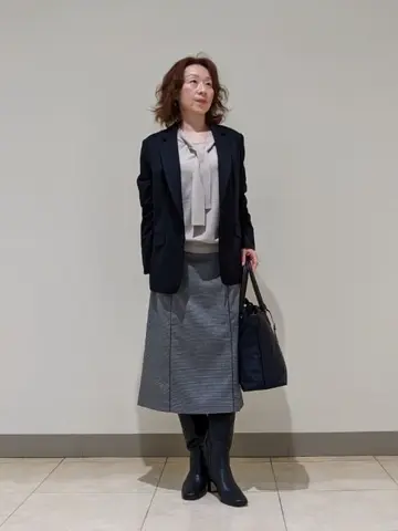 J.PRESS LADIES L スタッフ コーディネート画像