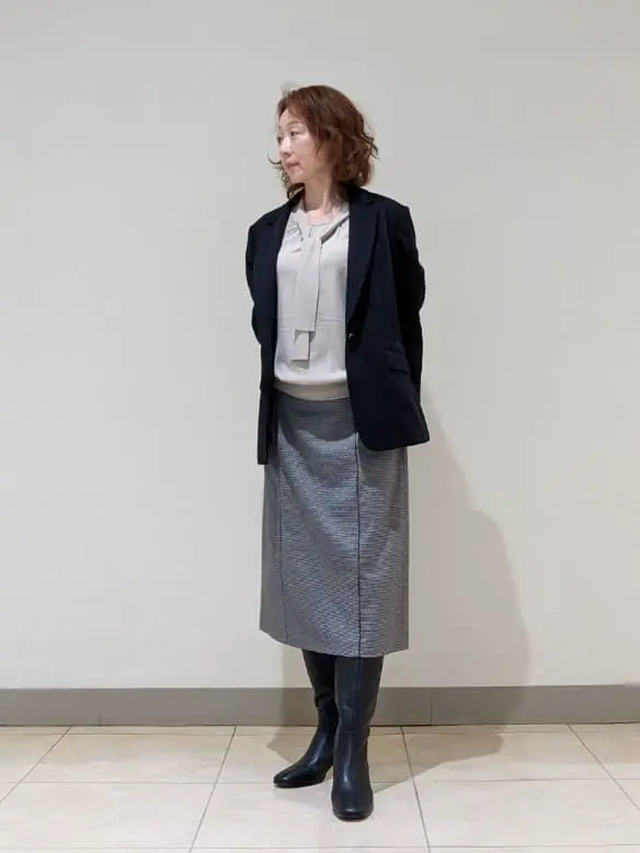 J.PRESS LADIES L スタッフ コーディネート画像