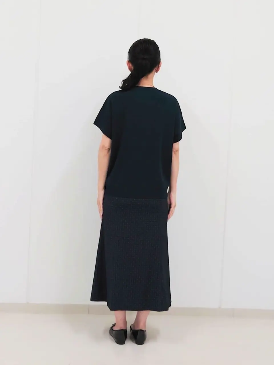 J.PRESS LADIES L スタッフ コーディネート画像