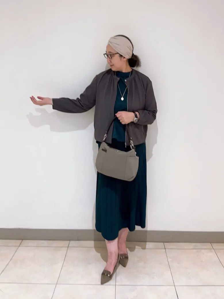 J.PRESS LADIES L スタッフ コーディネート画像