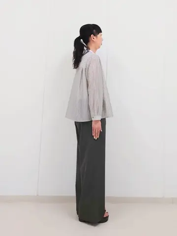 J.PRESS LADIES L スタッフ コーディネート画像