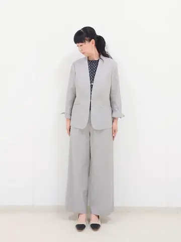 J.PRESS LADIES L スタッフ コーディネート画像