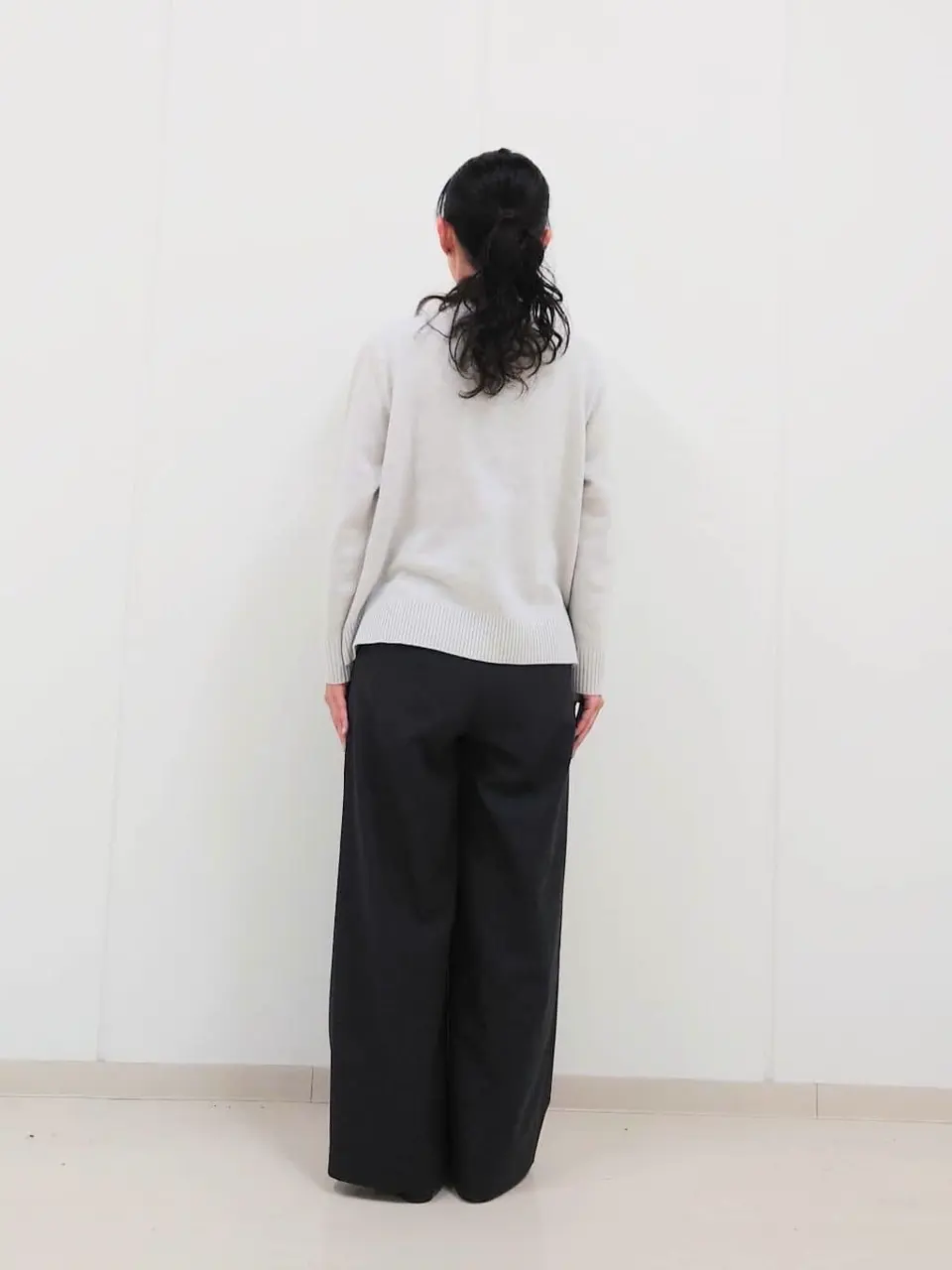 J.PRESS LADIES L スタッフ コーディネート画像