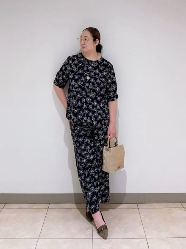 J.PRESS LADIES L スタッフ コーディネート画像