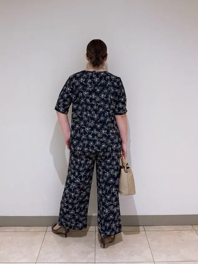 J.PRESS LADIES L スタッフ コーディネート画像