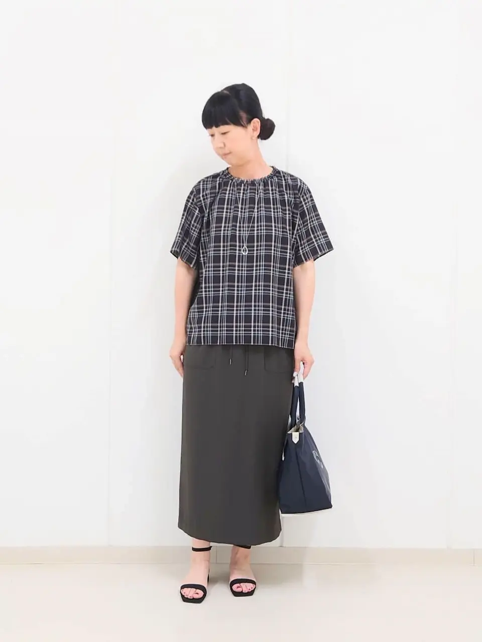 J.PRESS LADIES L スタッフ コーディネート画像