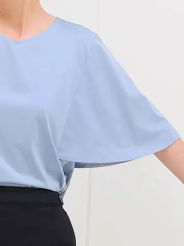 J.PRESS LADIES L スタッフ コーディネート画像