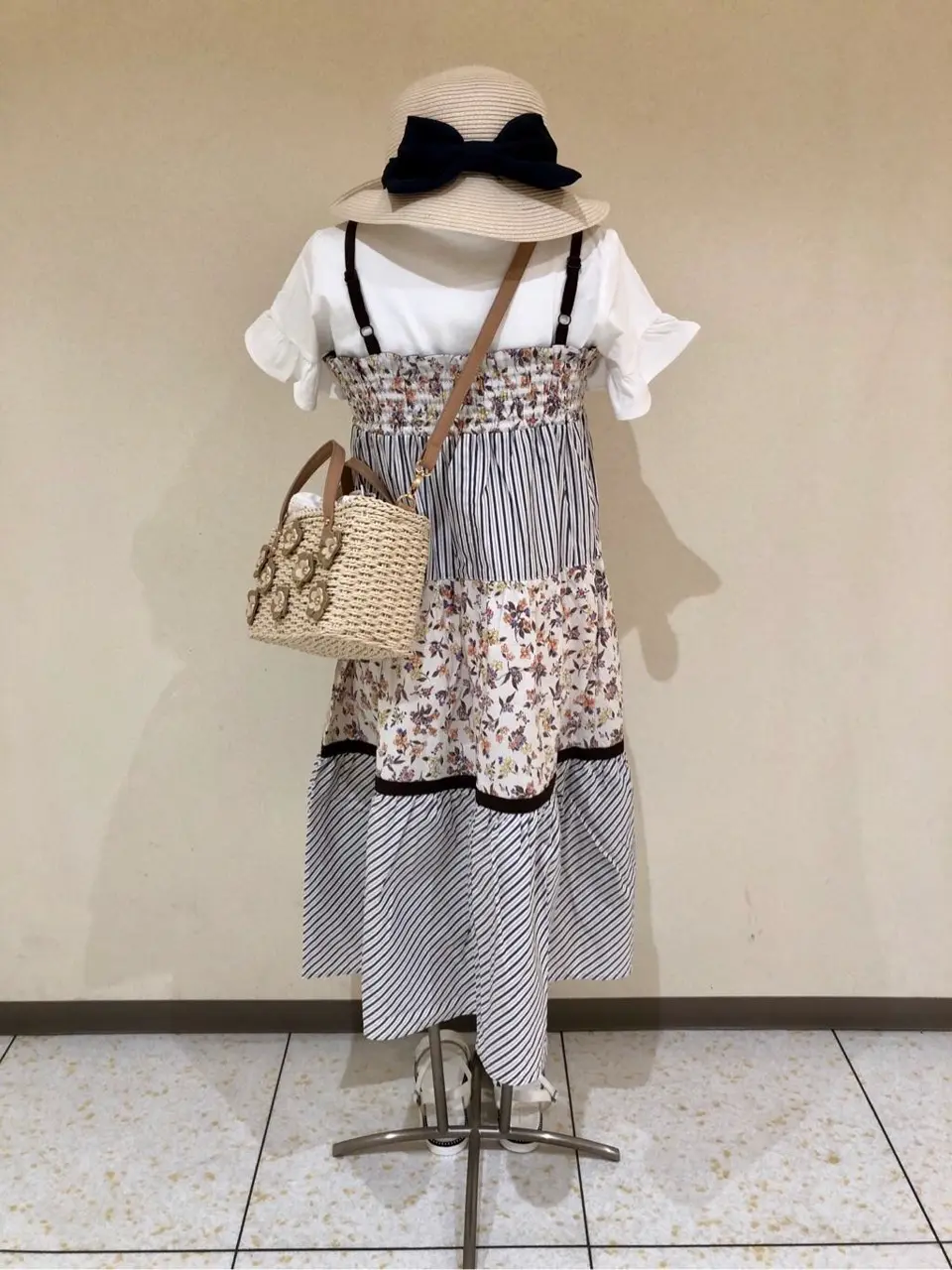  SAKAI コーディネート画像