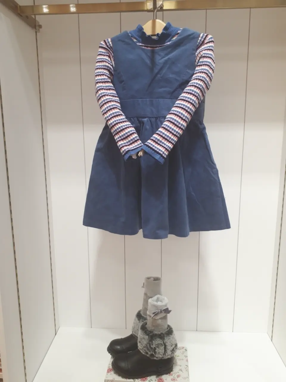 組曲 KIDS 阿部 コーディネート画像