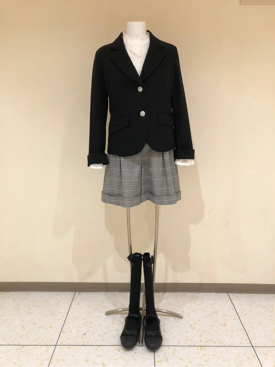  SAKAI コーディネート画像