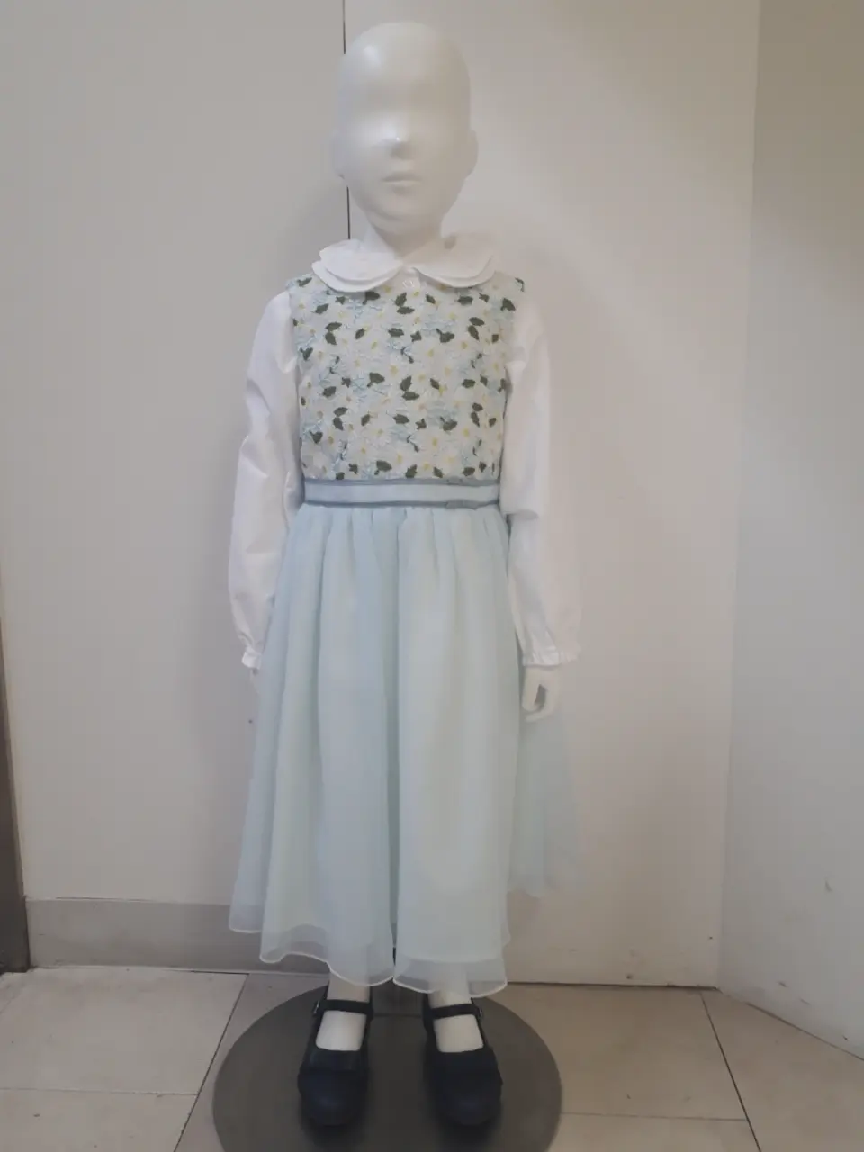 組曲 KIDS 阿部 コーディネート画像