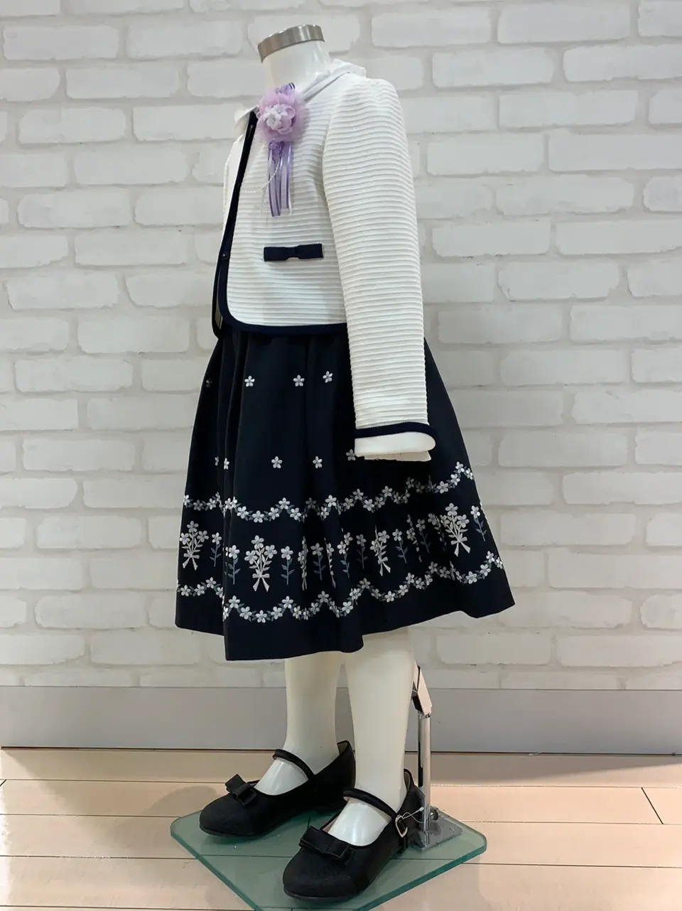 組曲 KIDS スタッフ コーディネート画像