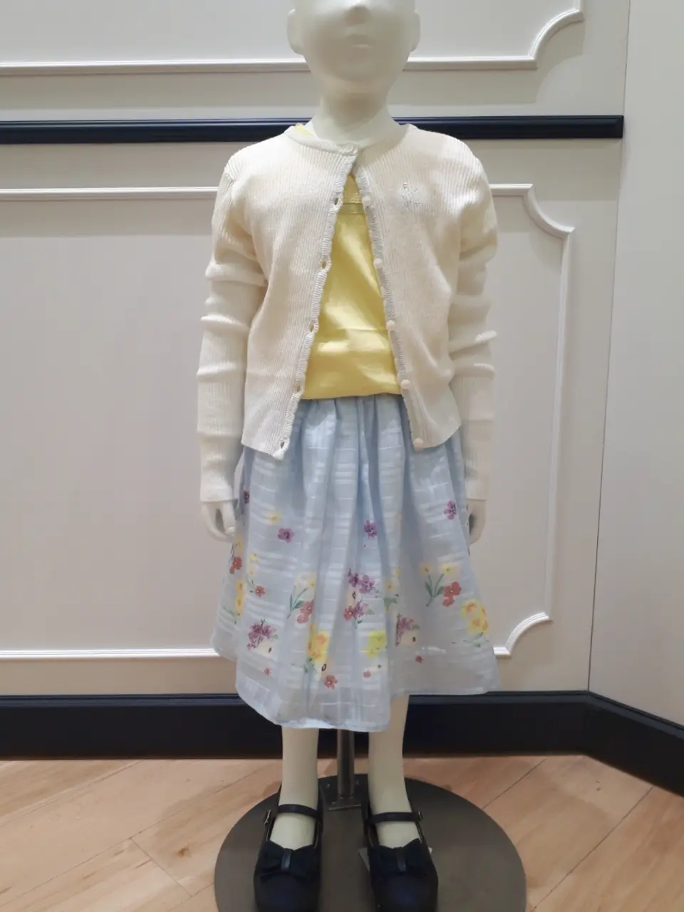 組曲 KIDS 阿部 コーディネート画像