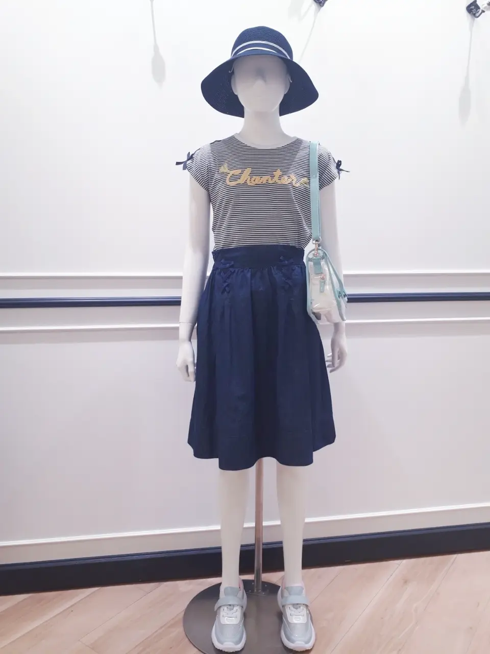 組曲 KIDS 阿部 コーディネート画像