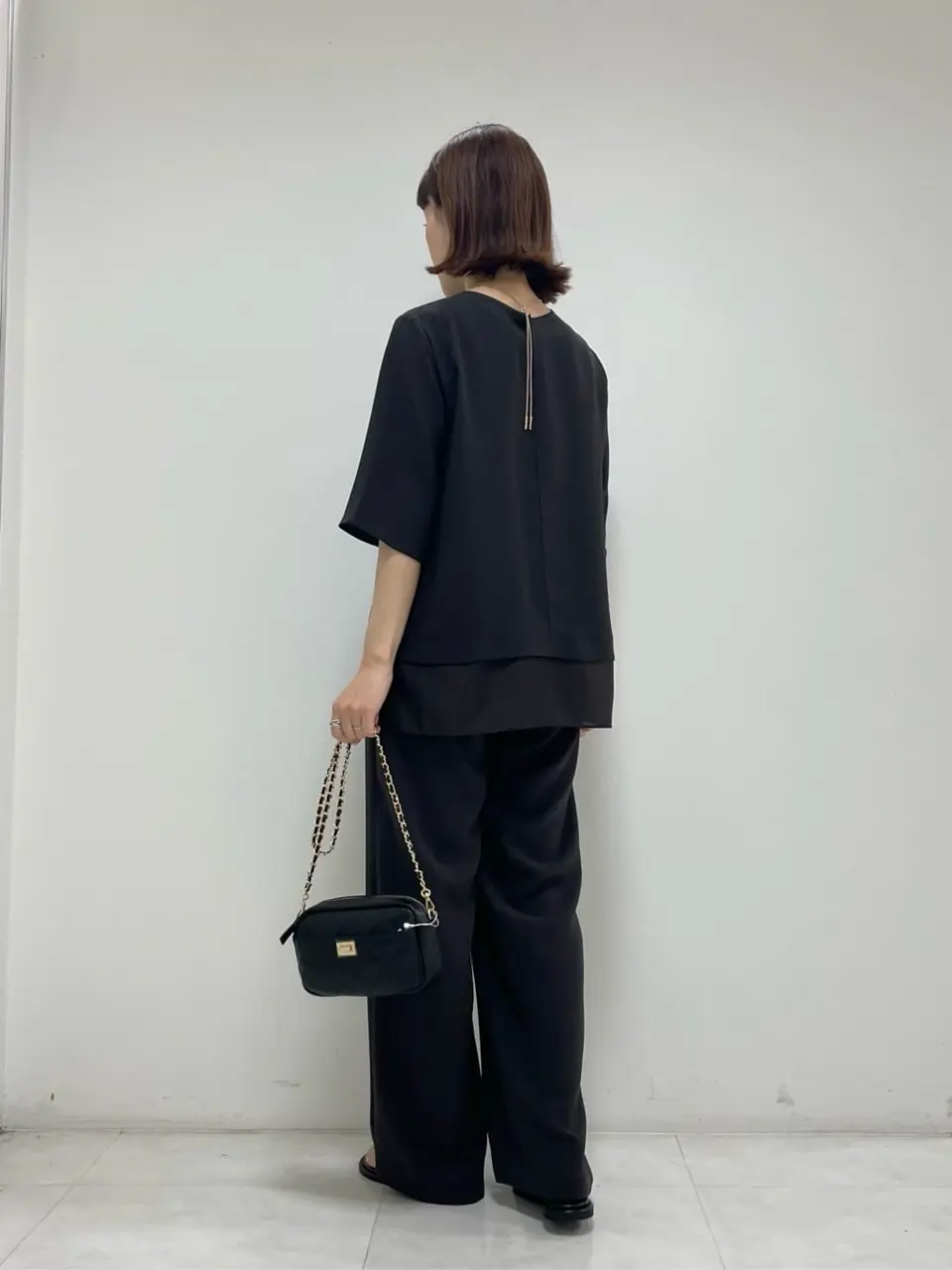 ONWARD CROSSET SELECT 岡田 コーディネート画像