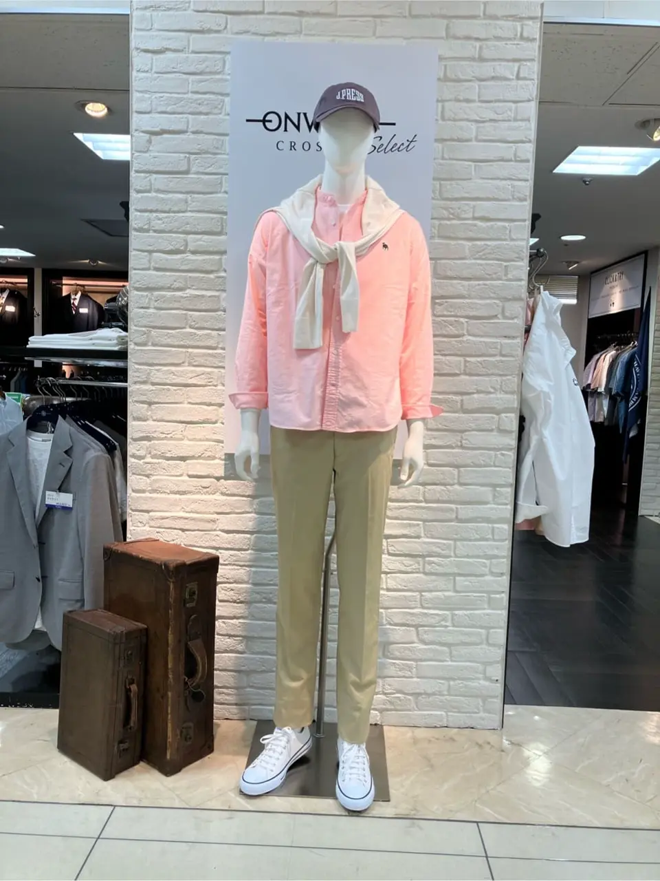 ONWARD CROSSET SELECT 中西 コーディネート画像