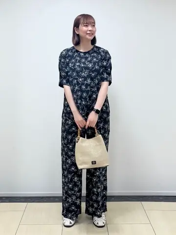 ONWARD CROSSET SELECT スタッフT コーディネート画像