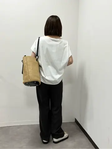 ONWARD CROSSET SELECT 東 コーディネート画像