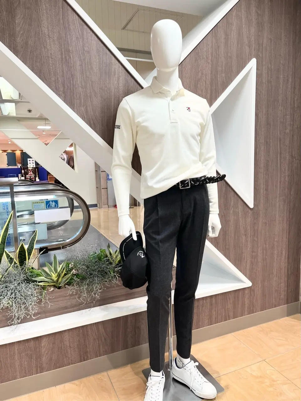 ONWARD CROSSET SELECT 小管 コーディネート画像