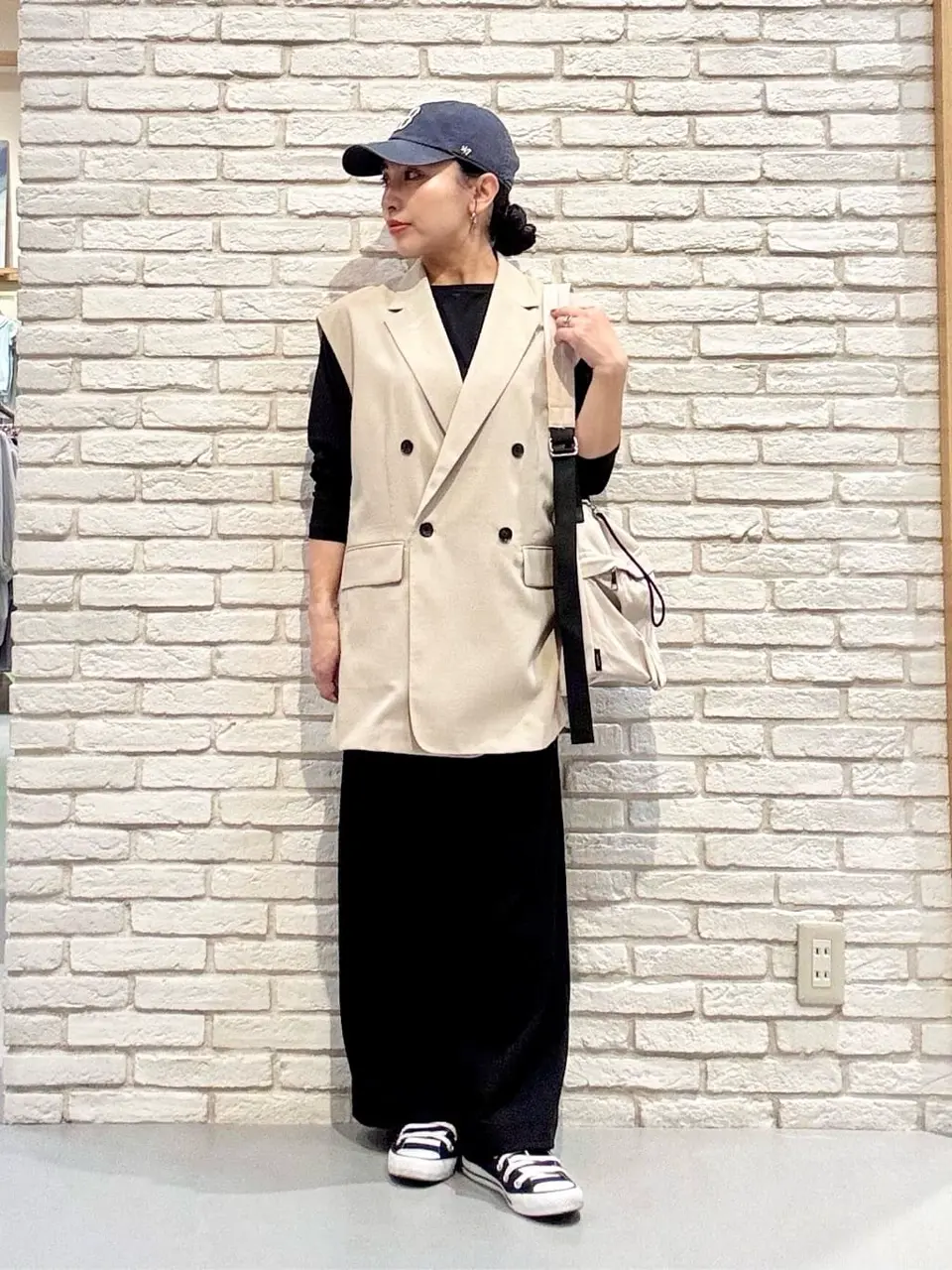 ONWARD CROSSET SELECT 服部 コーディネート画像