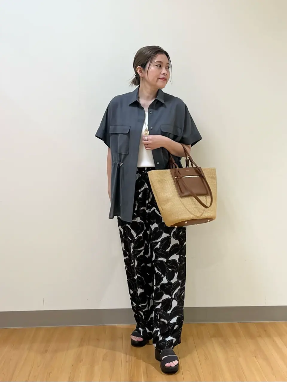 ONWARD CROSSET SELECT TAMAGAWA コーディネート画像