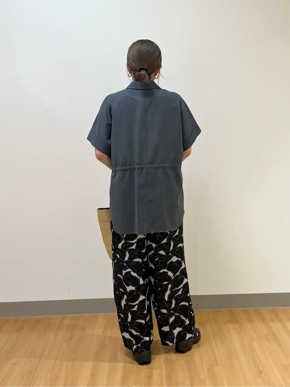 ONWARD CROSSET SELECT TAMAGAWA コーディネート画像