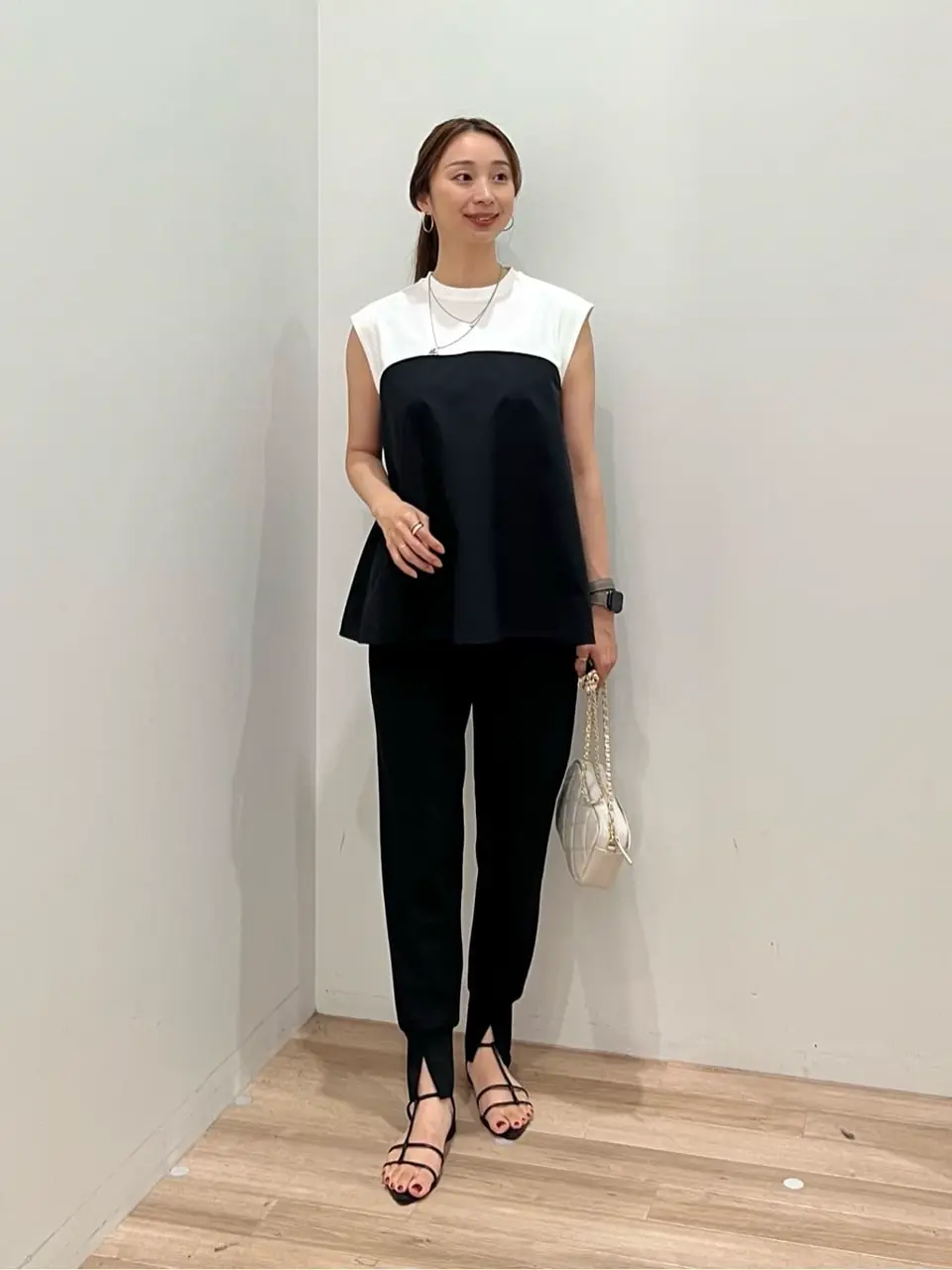  村上 コーディネート画像