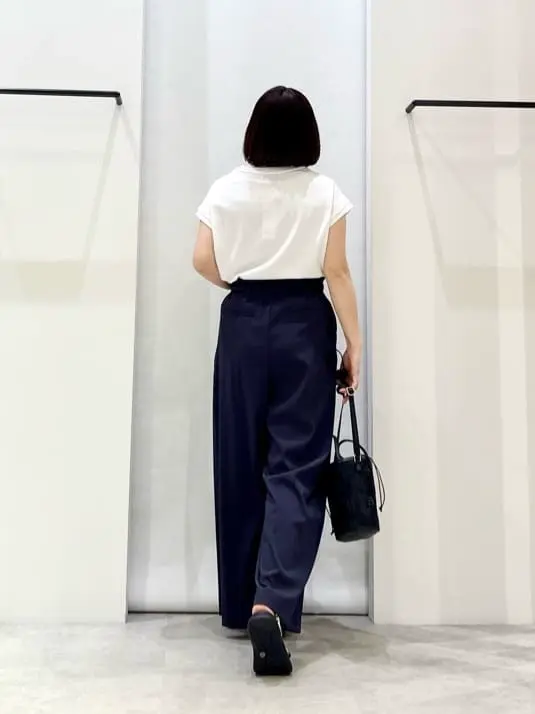 ONWARD CROSSET SELECT 横田 コーディネート画像