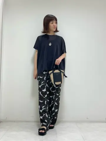 ONWARD CROSSET SELECT 岡田 コーディネート画像