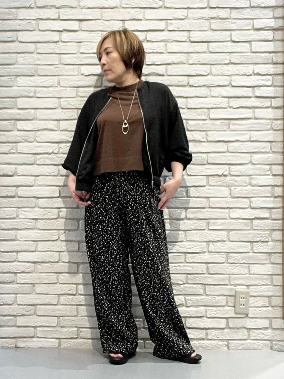 ONWARD CROSSET SELECT 吉田 コーディネート画像